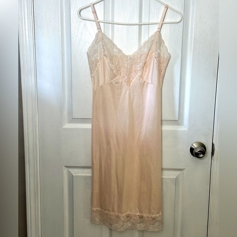 Sliperfection VtgCami Slip Dress Lace Trim Lingerie Pale Pink Adjustable 32B